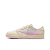 [IQ7604-100] Giày Jordan 1 Retro Low OG SP Travis Scott Shy Pink