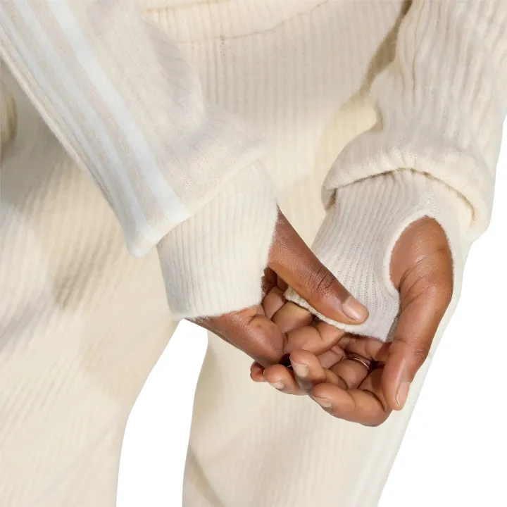 20260901-a2689b4c614a7bf3-w1920h1920.png